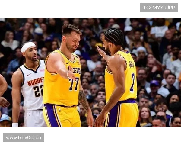 湖人加时险胜掘金 五人表现出色